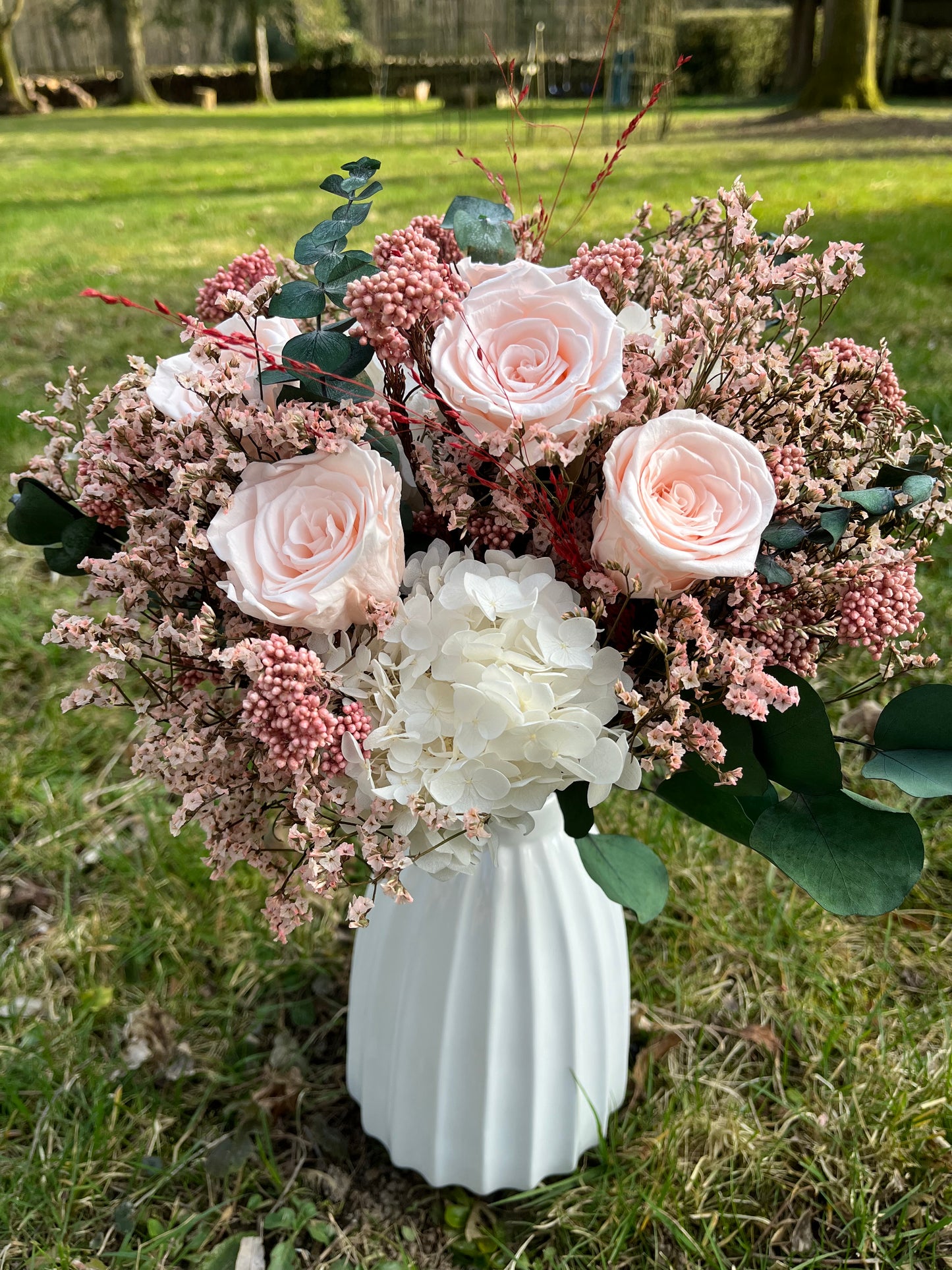 Vase tulipe L blanc( bouquet L/XL)